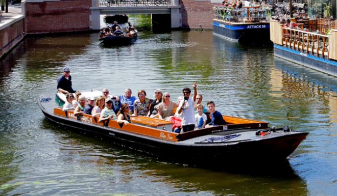 • Stichting De Ooievaart